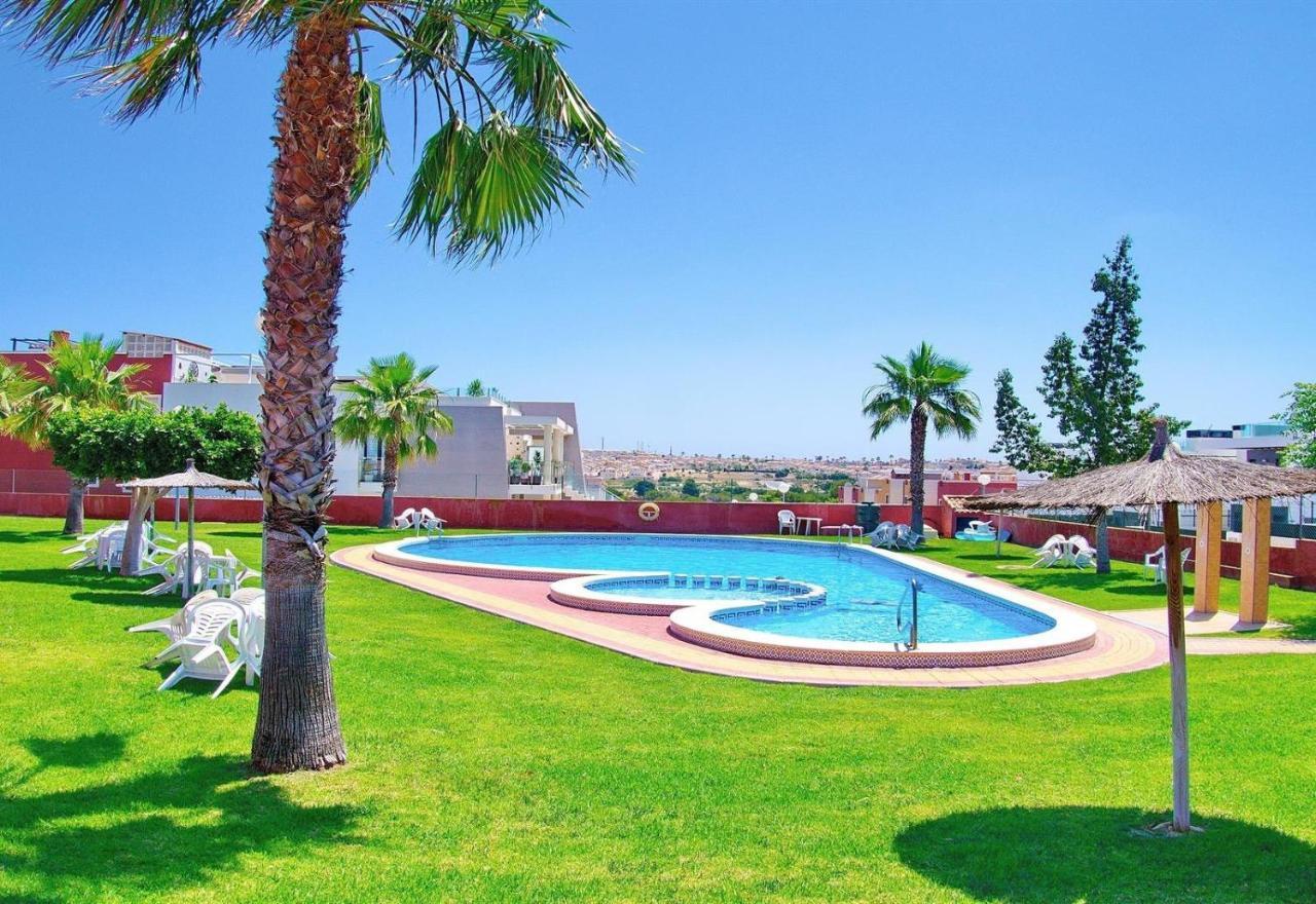 Dehesa de Campoamor  Apartment With Large Roof Solarium מראה חיצוני תמונה